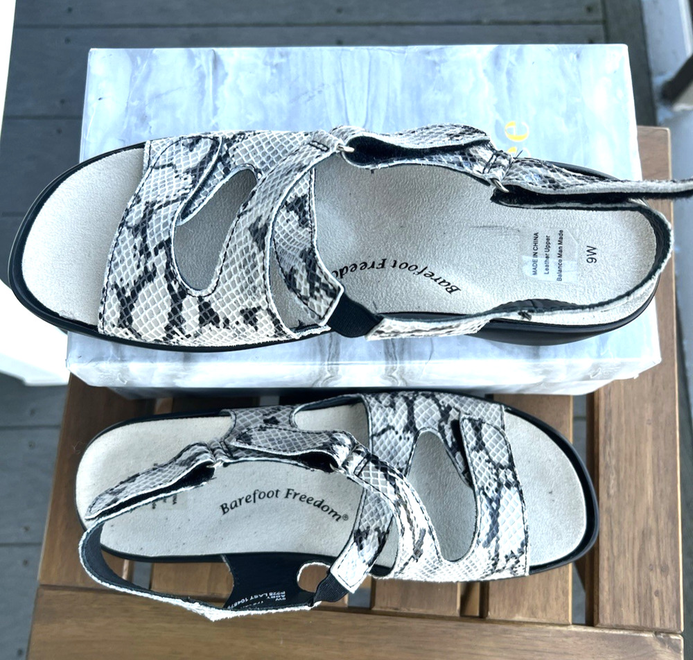 Barefoot Freedom Drew Orthopedic Abby Wedge Snake Print Slingback Sandals 9 W